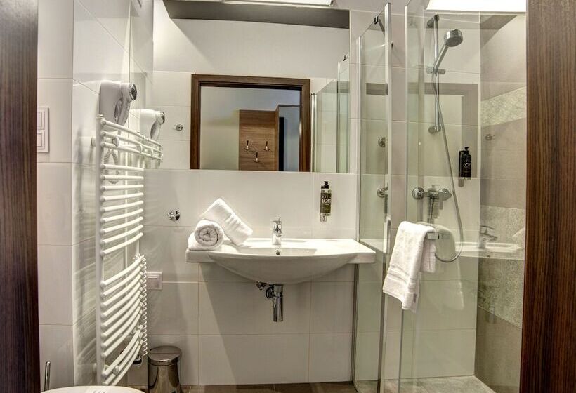 اتاق اکونومی یک تخته, Loft 1898
