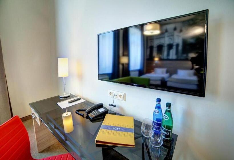 اتاق کلاسیک یک تخته, Loft 1898