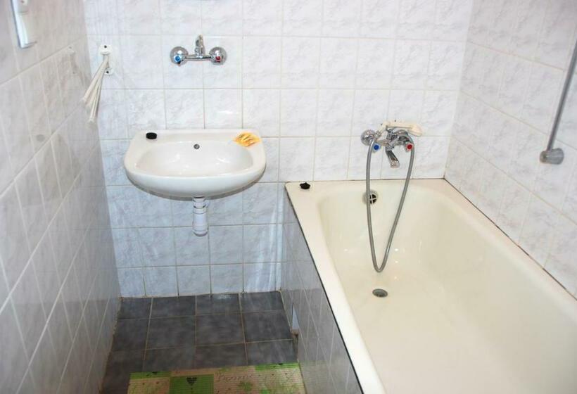 Economy Studio, Zespół Tatry   Hotel Tatry I Budynek Turystyczny