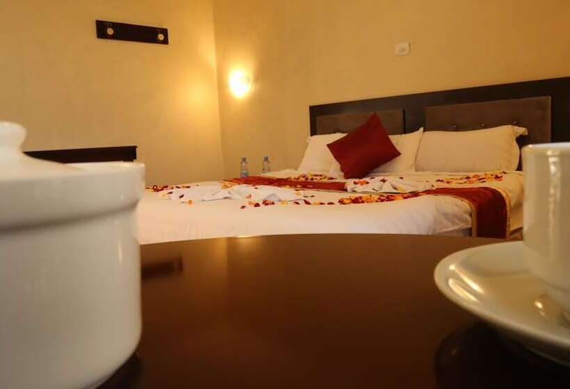 اتاق استاندارد سه نفره, Lakemark Hotel And Tour Service Bahir Dar