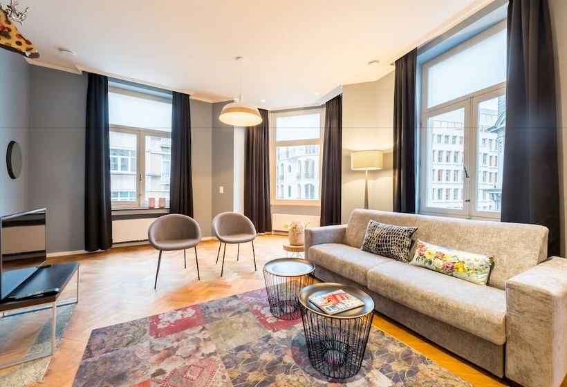 آپارتمان لوکس 2 خوابه, Smartflats Design  Grandplace