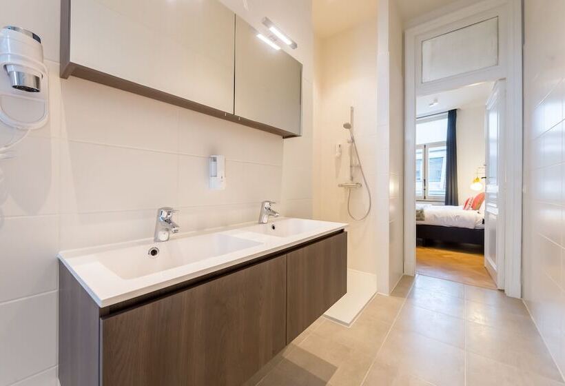 آپارتمان کامفورت 2 خوابه, Smartflats Design  Grandplace