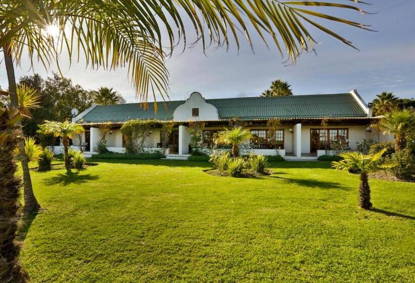 اتاق استاندارد, The Country Guesthouse