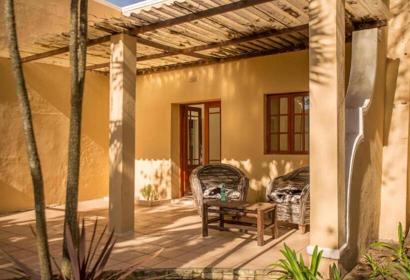 اتاق استاندارد, The Country Guesthouse