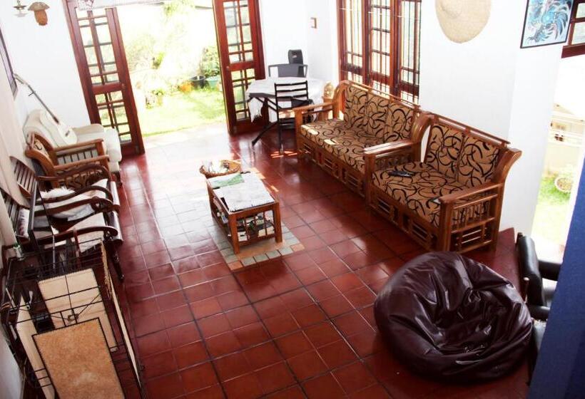 اتاق لوکس چهار تخته, Bethel Rest Homestay