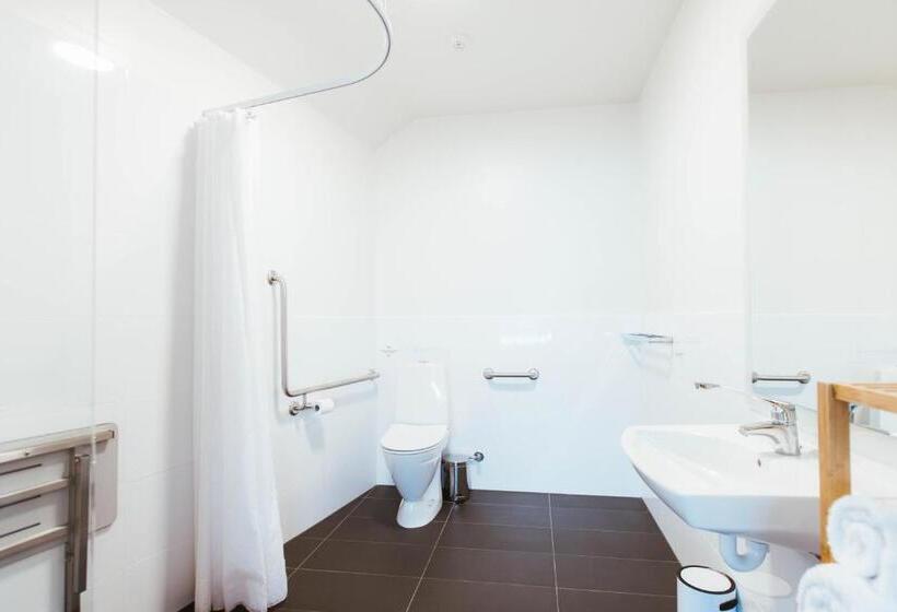 استودیوی لوکس, Salamanca Galleria Apartments