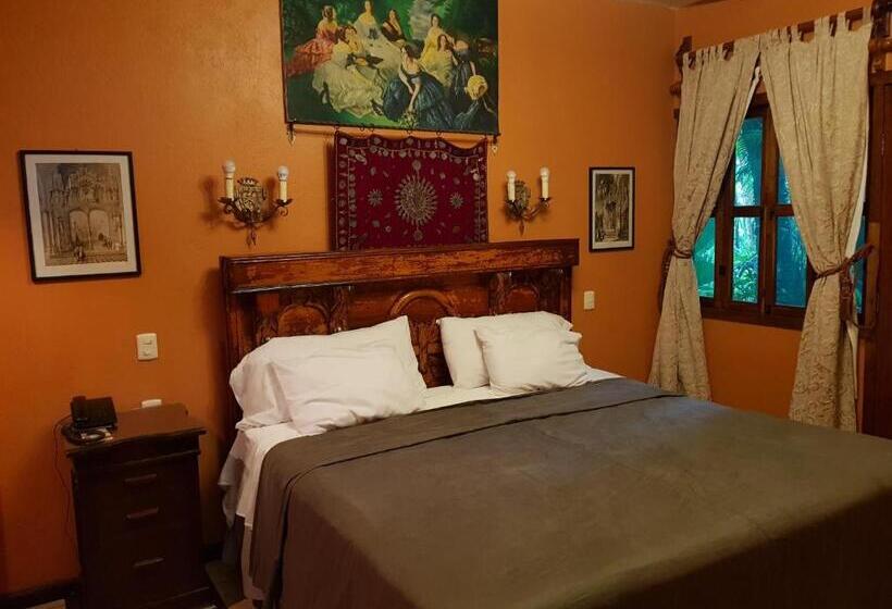 اتاق لوکس با تخت بزرگ, Boutique Casona Maya Mexicana