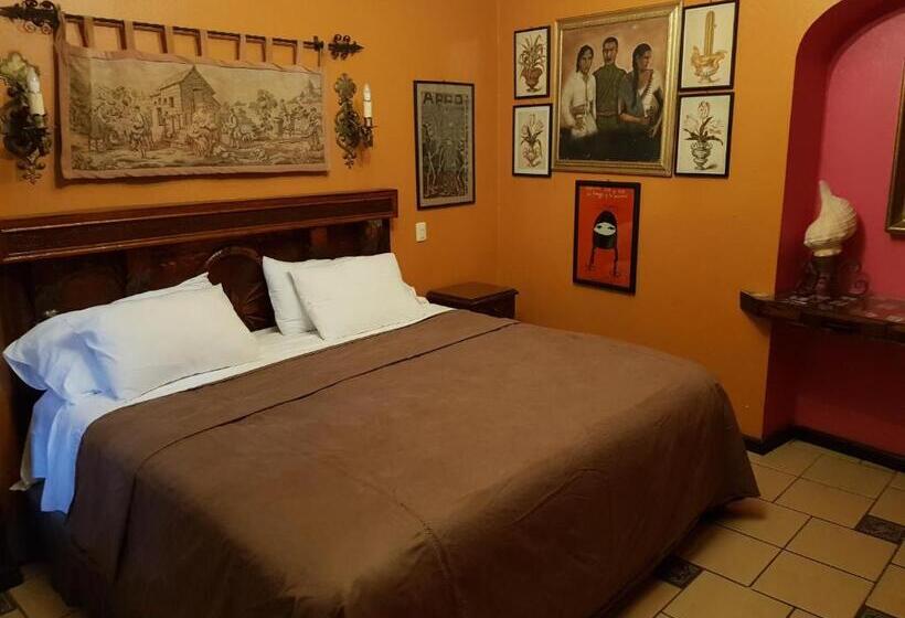 اتاق لوکس با تخت بزرگ, Boutique Casona Maya Mexicana