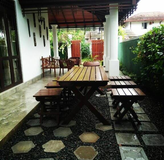 آپارتمان 1 خوابه همکف, River Breeze Villa Bentota