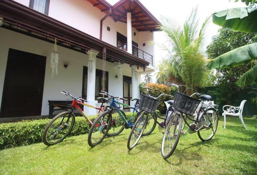 آپارتمان 1 خوابه همکف, River Breeze Villa Bentota