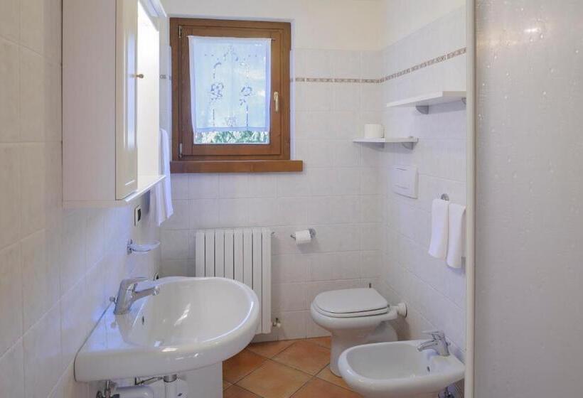 1 Bedroom Penthouse Apartment, Residence Bait Da Mott