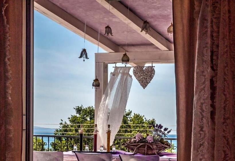 آپارتمان 1 خوابه با چشم‌انداز دریا, Villa Ria