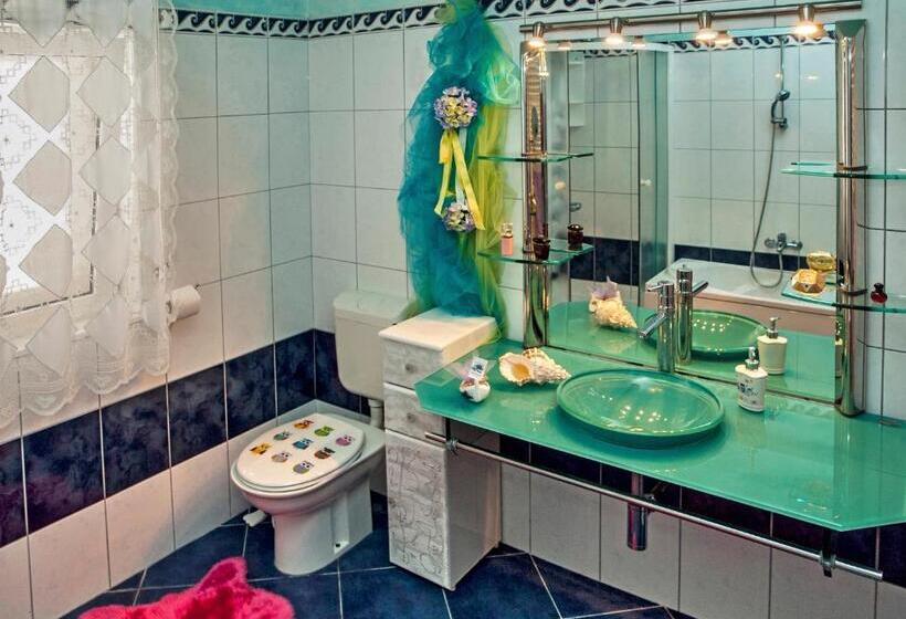 آپارتمان 1 خوابه با چشم‌انداز دریا, Villa Ria