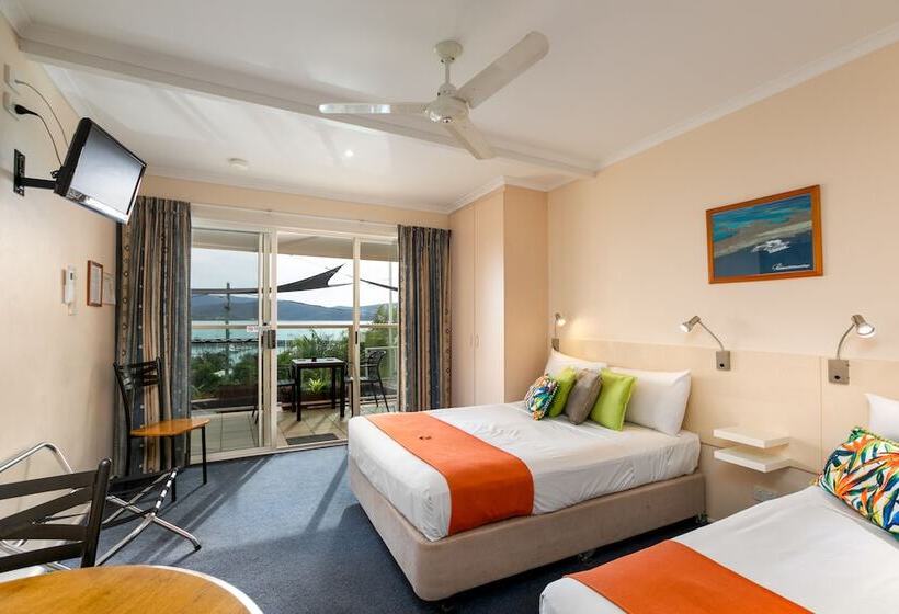 استودیوی کلاسیک, Sunlit Waters Studio Apartments