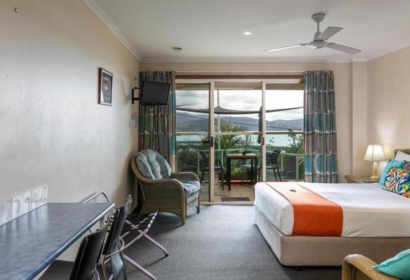 استودیوی کلاسیک, Sunlit Waters Studio Apartments
