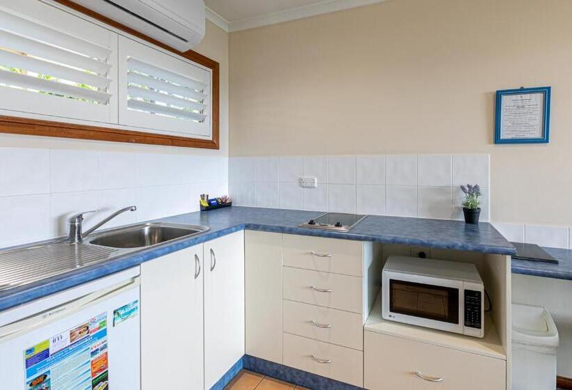 استودیوی کلاسیک, Sunlit Waters Studio Apartments