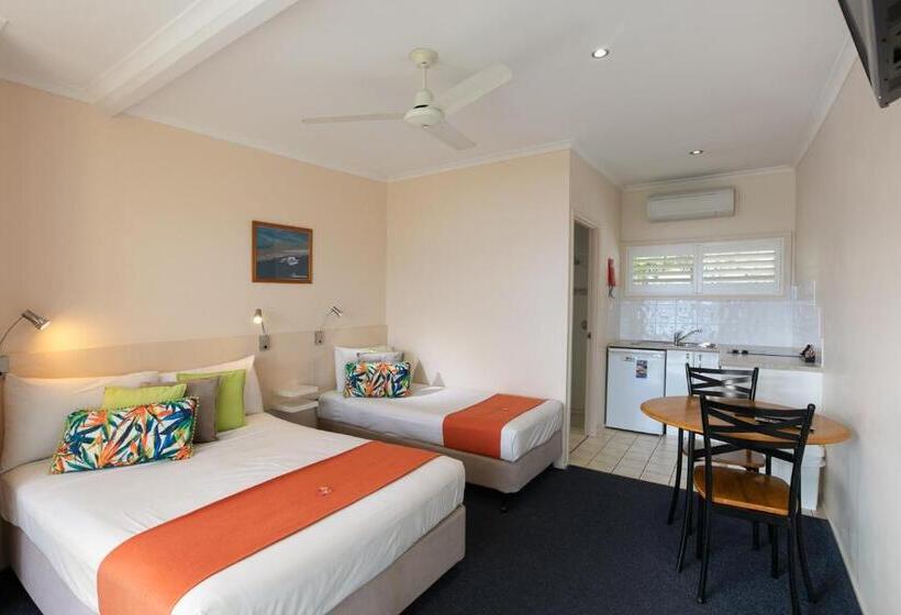 استودیوی کلاسیک, Sunlit Waters Studio Apartments