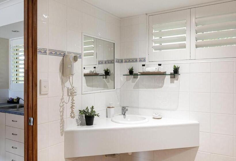 استودیوی کلاسیک, Sunlit Waters Studio Apartments