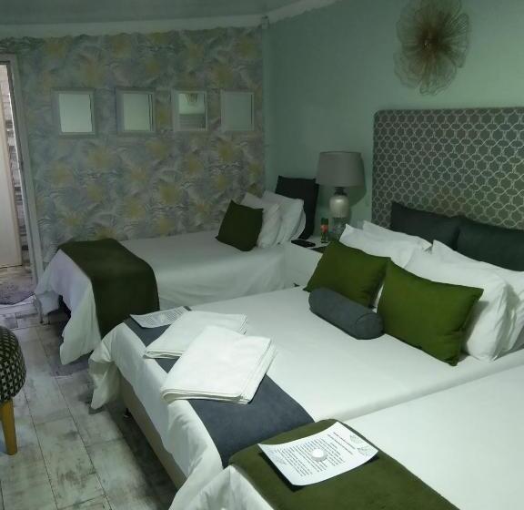 سوئیت با تخت بزرگ, Mitchell S Guesthouse