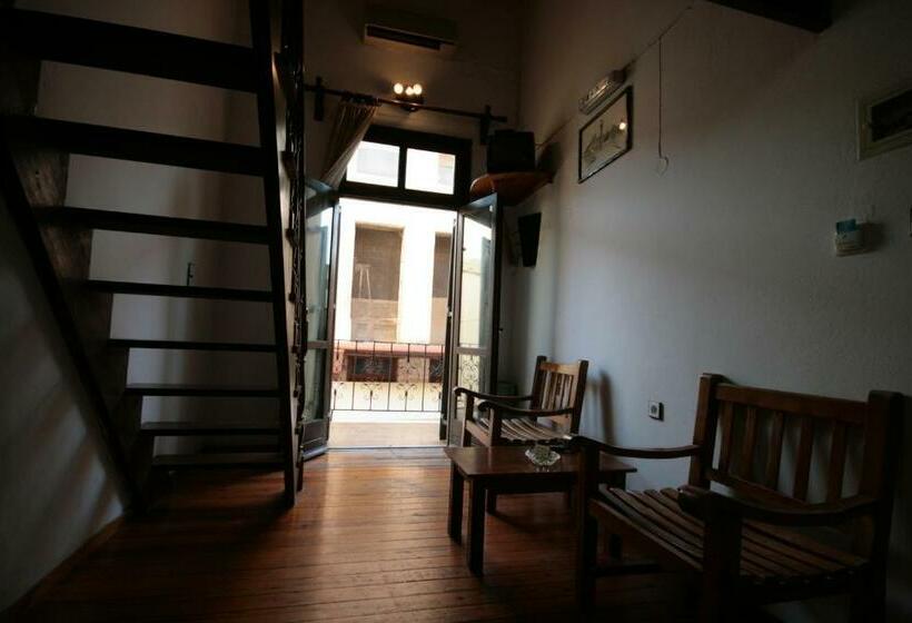 اتاق دوبلکس, Chania Rooms