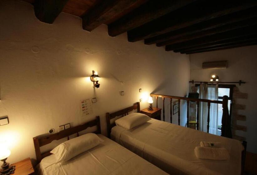 اتاق دوبلکس, Chania Rooms