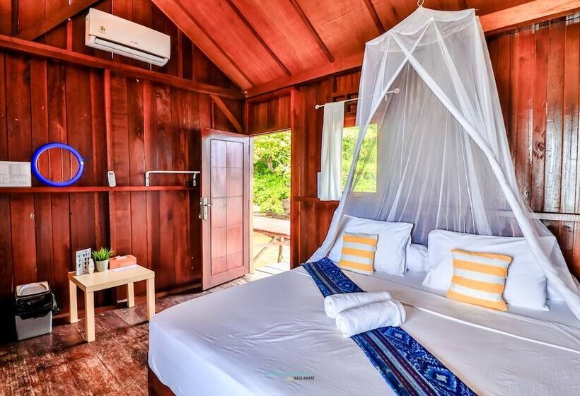 Standard Single Room Single Bed, Hamueco Dive Resort Raja Ampat