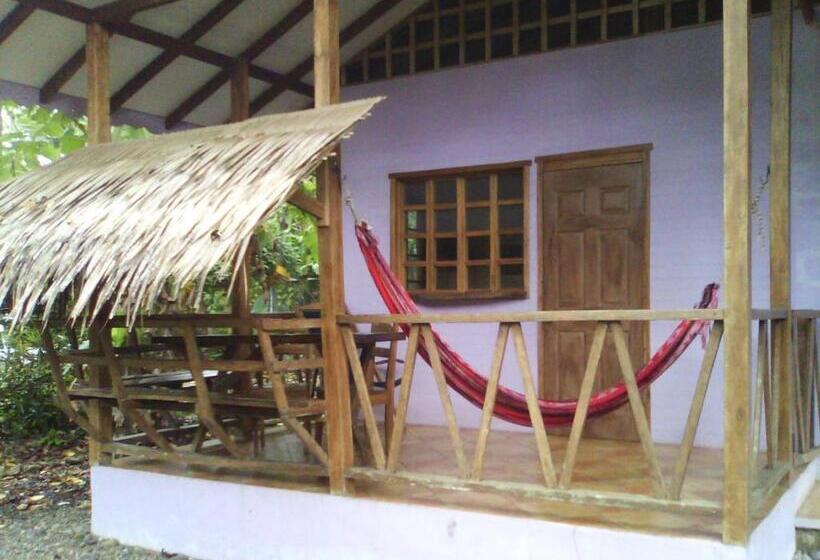 کابین, Luna Caribeña Village