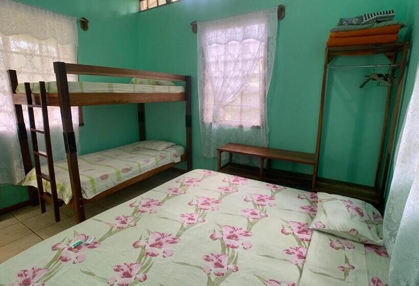 بانگلوی استاندارد, Luna Caribeña Village