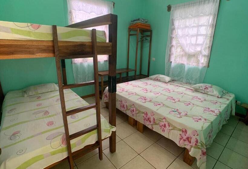 بانگلوی استاندارد, Luna Caribeña Village