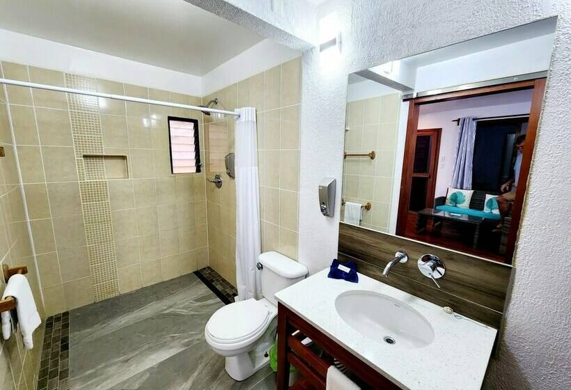 اتاق استاندارد با تخت دوبل و چشم‌انداز, Maya Beach