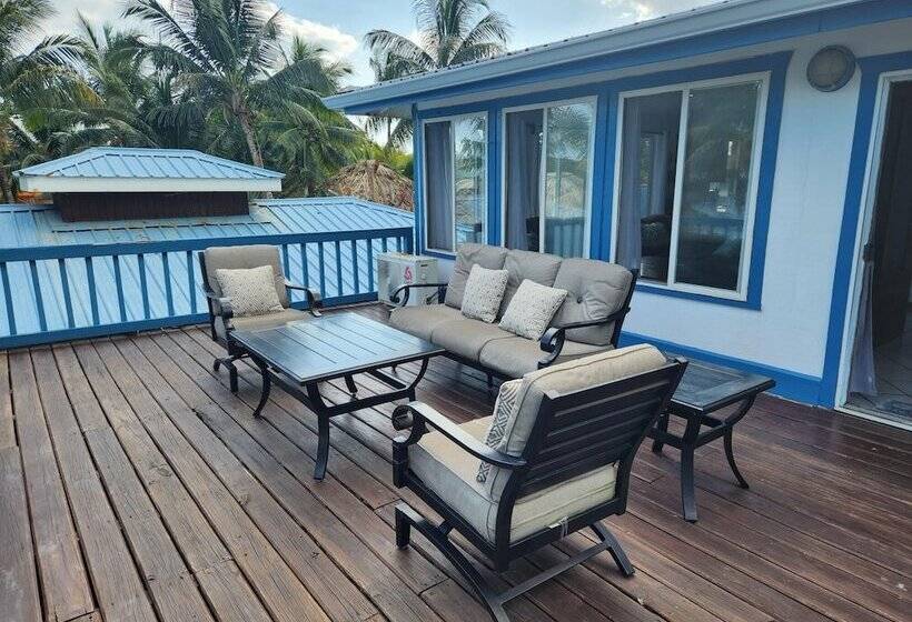 3 Bedroom Deluxe Apartment Sea View, Maya Beach