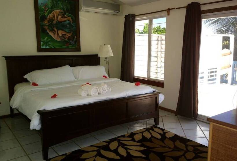 3 Bedroom Deluxe Apartment Sea View, Maya Beach