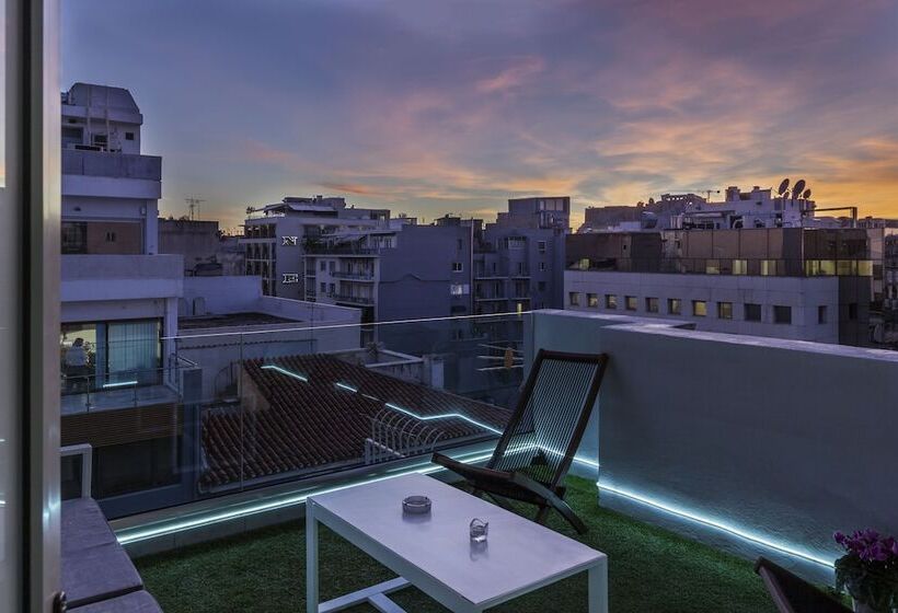 سوییت خانوادگی, The Athenians Modern Apartments