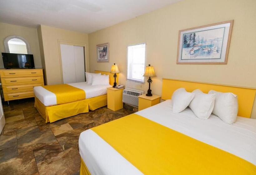 سوییت با چشم‌انداز استخر, American Safari Motel