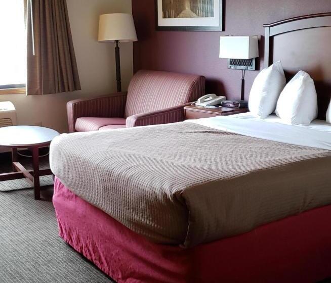 Standard Room Adapted for people with reduced mobility, Americinn By Wyndham Kearney