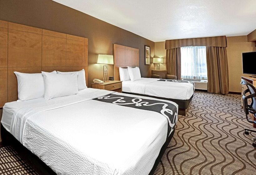 Deluxe Room Adapted for people with reduced mobility, La Quinta Inn & Suites By Wyndham Coeur D`alene