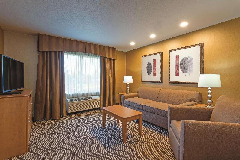 Deluxe Suite King Bed, La Quinta Inn & Suites By Wyndham Coeur D`alene