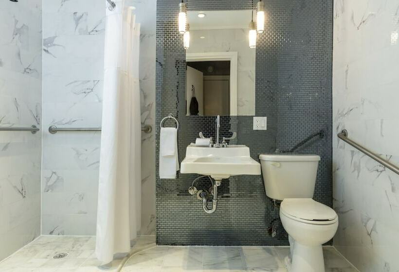 اتاق استاندارد, Square Hotel At Times Square