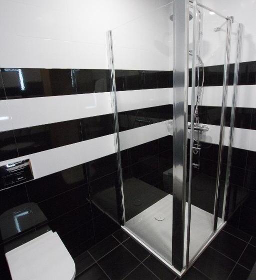 اتاق سوپریور سه تخته, Novobilski   Pod Wyciągiem Bania I Kotelnica, Obok Termy Bania