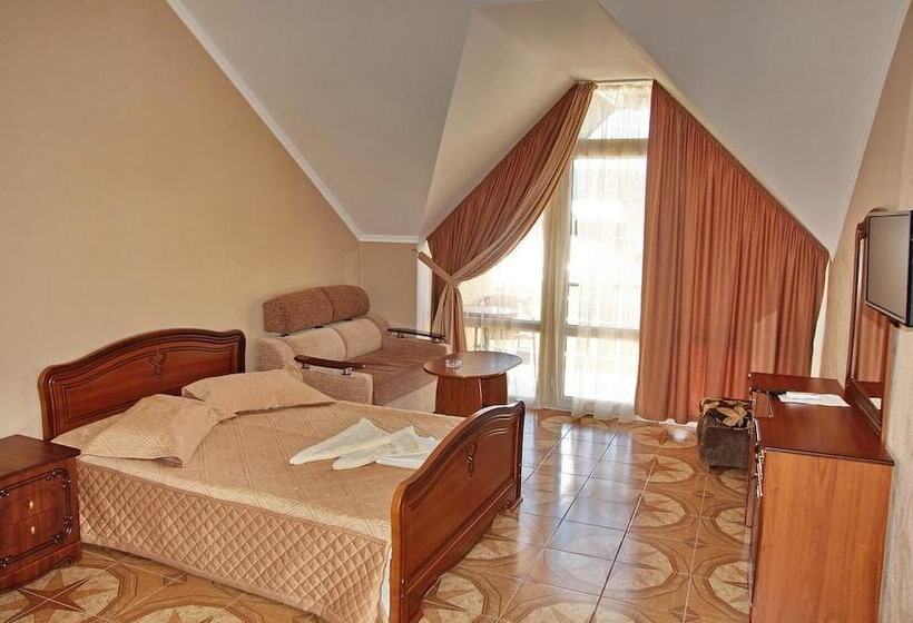 اتاق لوکس, Tikhaya Gavan Guest House