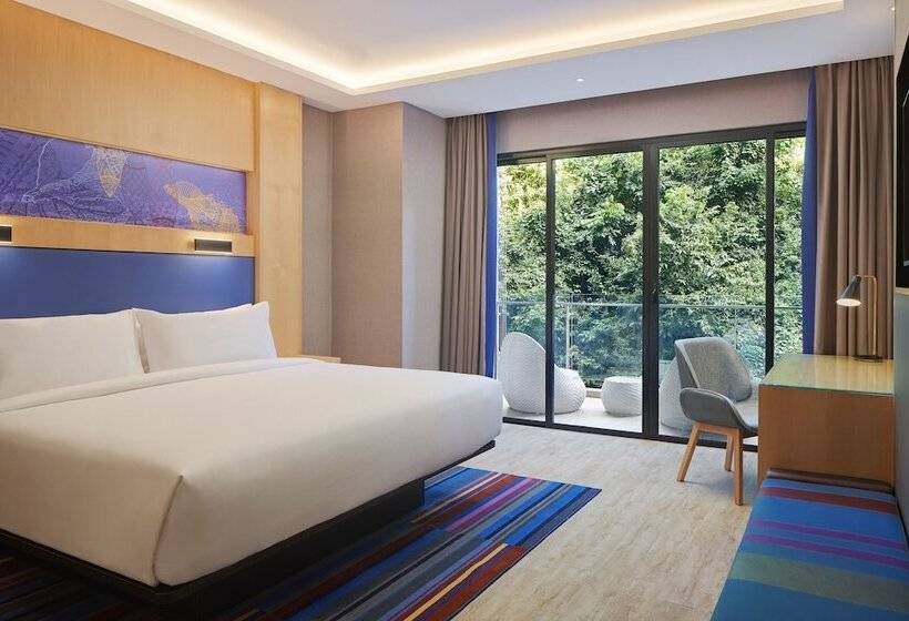 اتاق استاندارد با بالکن و چشم‌انداز باغ, Aloft Langkawi Pantai Tengah