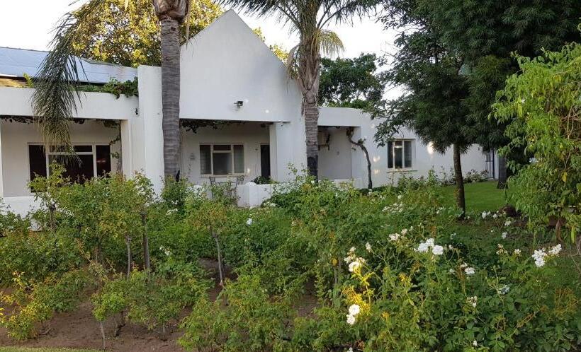 سوییت, Zonnevanger Guesthouse