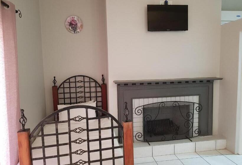 اتاق لوکس سه تخته, Zonnevanger Guesthouse