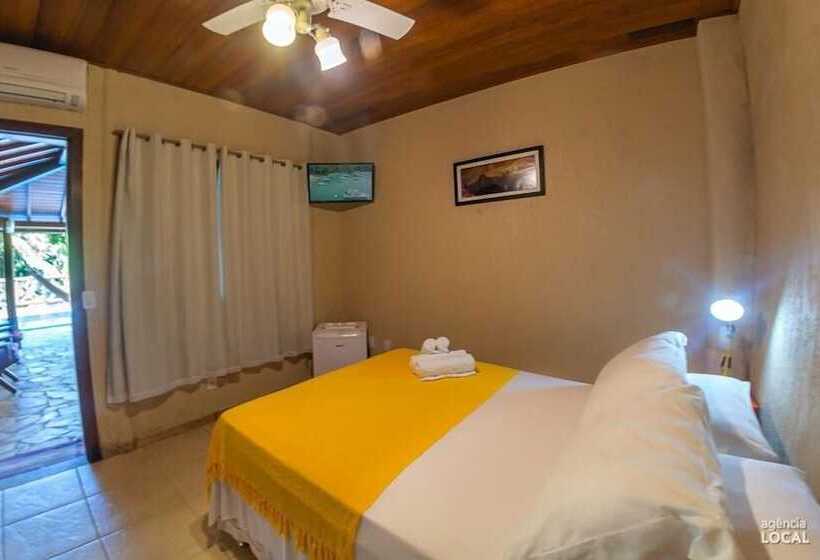 سوییت لوکس, Casa Bonita Hospedagem E Café