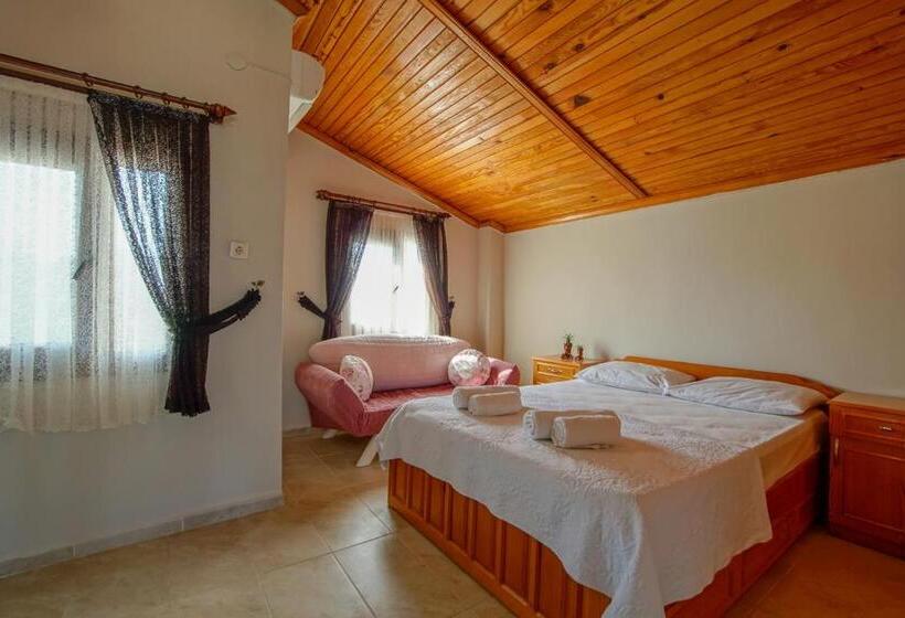 Triple Room Sea View, Cuhadar Ahsap Evleri