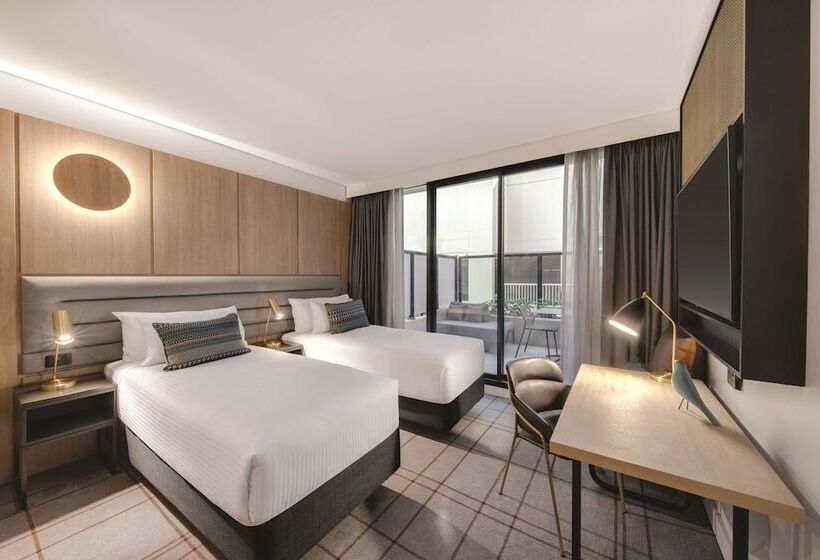 اتاق استاندارد با بالکن, Vibe Hotel Sydney Darling Harbour