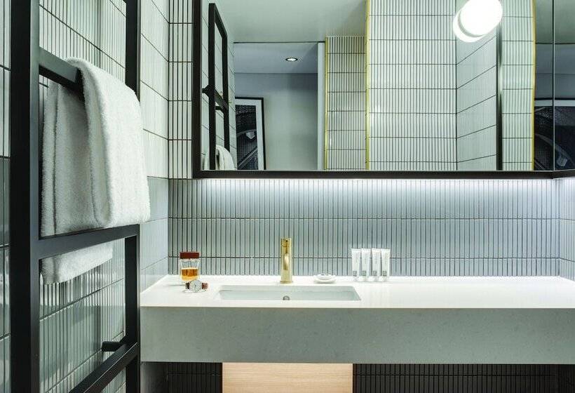 اتاق استاندارد با تخت دوبل, Vibe Hotel Sydney Darling Harbour