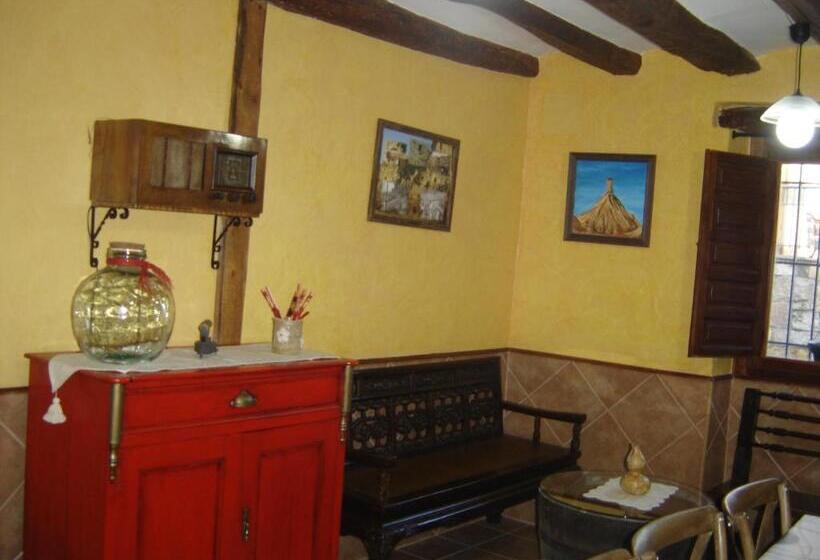 اتاق استاندارد با سرویس بهداشتی مشترک, Agroturismo  La Bardena Blanca Ii
