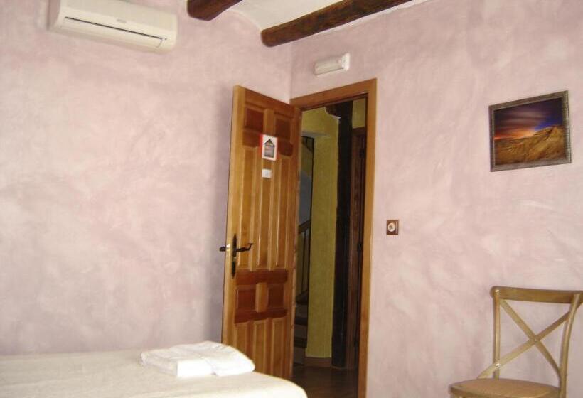 اتاق استاندارد, Agroturismo  La Bardena Blanca Ii