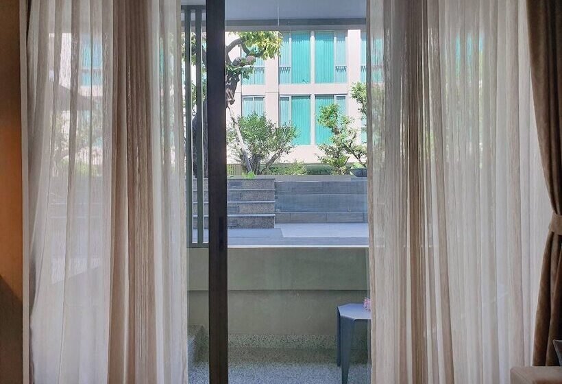 اتاق لوکس, Ana Park Chiang Mai